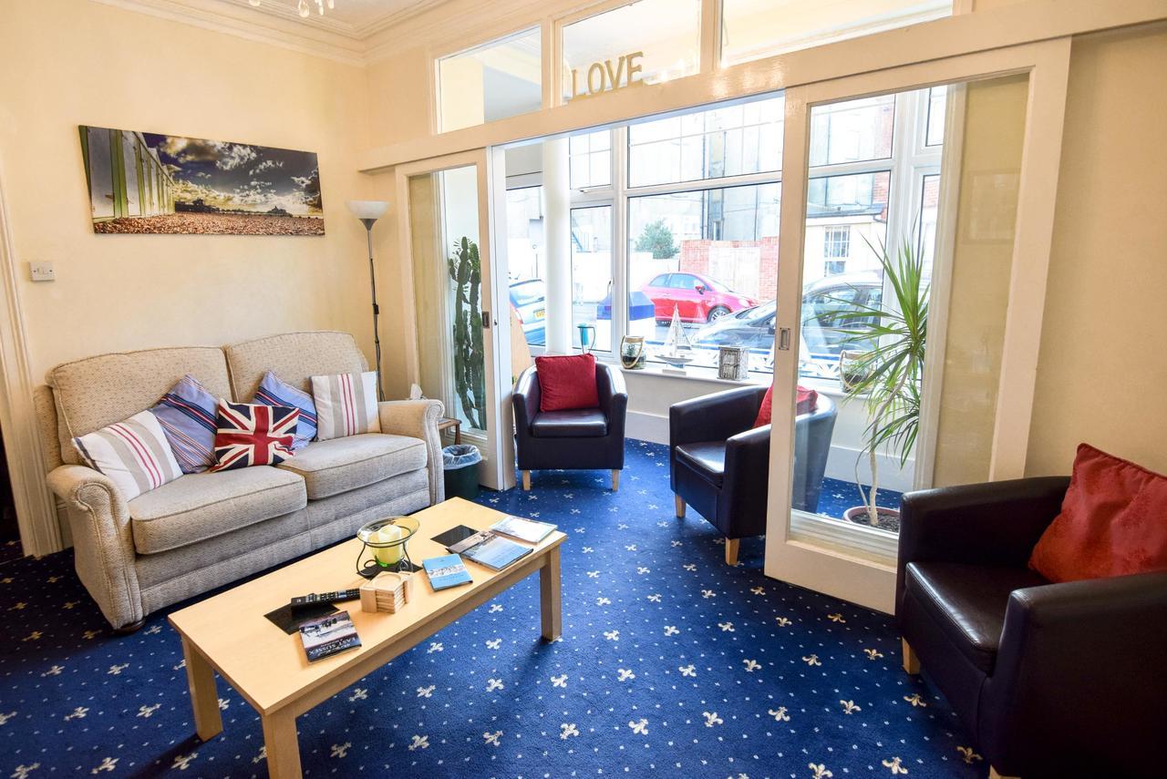 Bed and Breakfast Eastbourne Reymar Exteriér fotografie